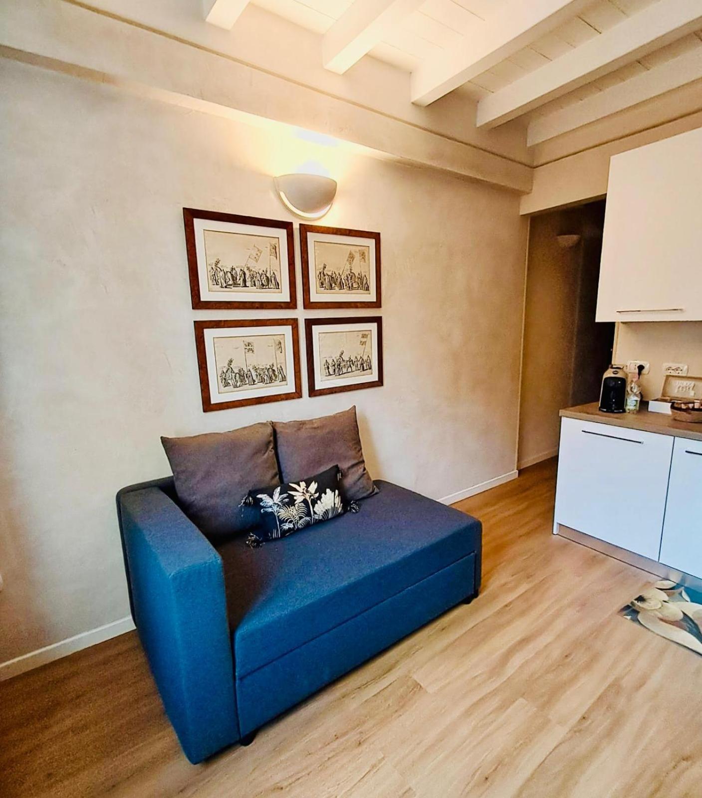 Costhouse Apartment Brescia Exterior photo